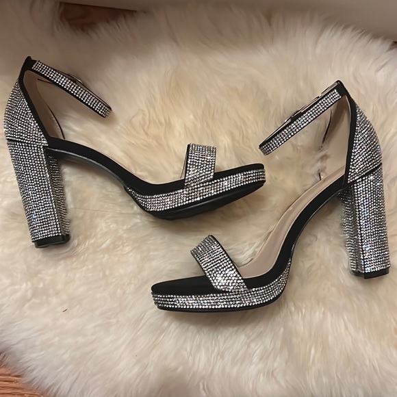 Forever Bedazzled Block Heels. Size 6.5 - Picture 1 of 2